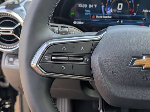 New 2027 Chevrolet Equinox LT FWD image 15