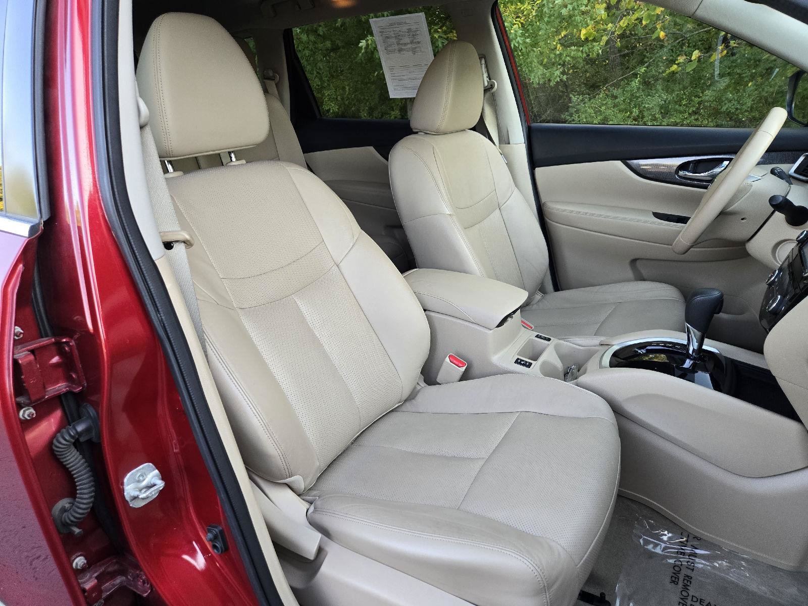 Used 2015 Nissan Rogue SL w/ SL Premium Package FWD image 24