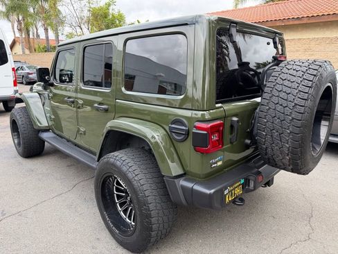 Used 2021 Jeep Wrangler Unlimited Sahara AWD/4WD image 10