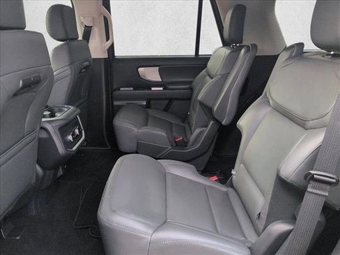 New 2026 Ford Expedition Active image 14