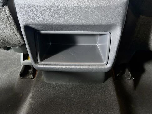 Used 2021 Nissan Rogue S FWD image 25