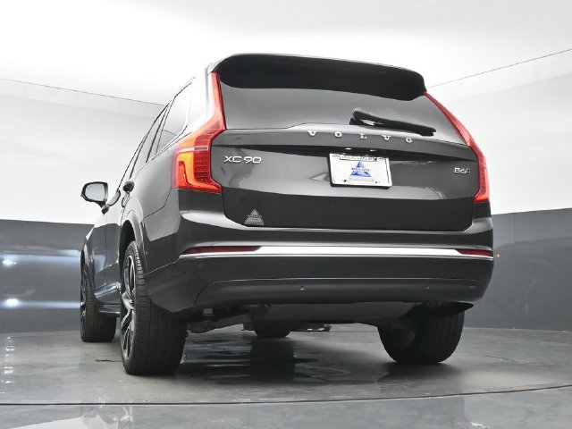 Used 2024 Volvo XC90 B6 Plus w/ Protection Package AWD/4WD image 15