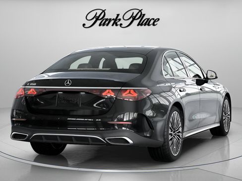 Used 2026 Mercedes-Benz E 350 Sedan image 19