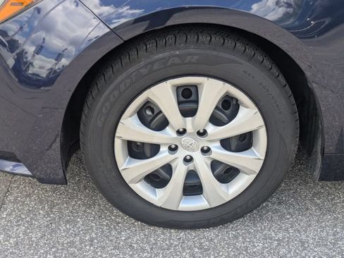 Used 2024 Toyota Corolla LE FWD image 11