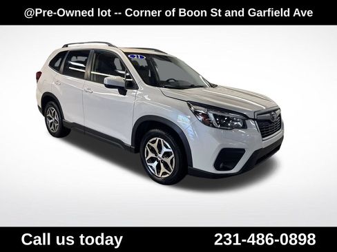 Used 2021 Subaru Forester Premium w/ Popular Package #1 AWD/4WD image 7