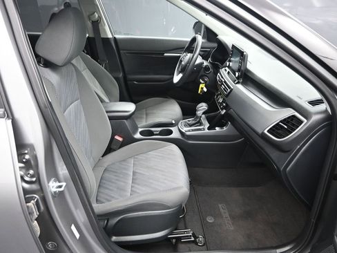 Used 2023 Kia Seltos LX image 35