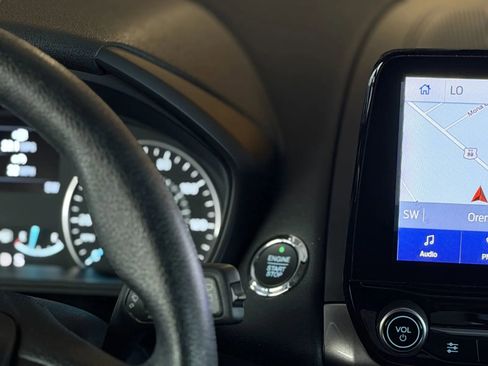 Used 2021 Ford EcoSport SE w/ SE Convenience Package image 29