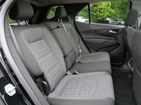 Used 2022 Chevrolet Equinox LT AWD/4WD image 14