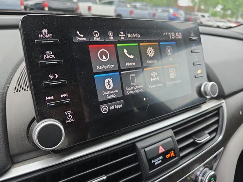 Used 2019 Honda Accord Touring image 20