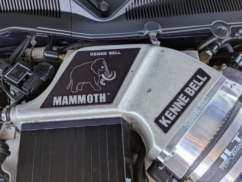 Used 2010 Ford Mustang Shelby GT500 image 27