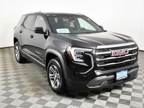 Used 2026 GMC Terrain Elevation image 3