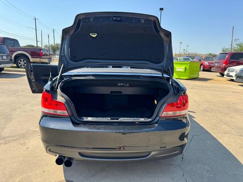 Used 2012 BMW 135i Convertible image 21