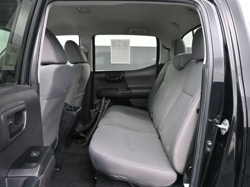 Used 2023 Toyota Tacoma SR image 17