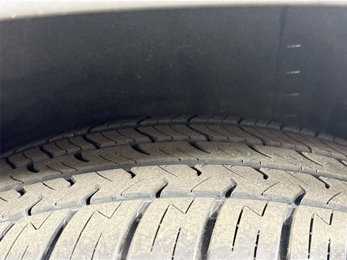 Used 2022 INFINITI QX60 Luxe w/ Vision Package image 32