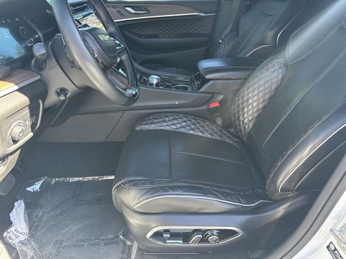 Used 2022 Jeep Grand Cherokee Summit w/ Adv Protech Group IV RWD image 9