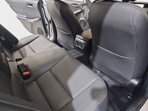 Used 2019 Lexus IS 300 w/ Navigation Package RWD image 13