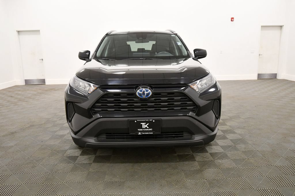 Used 2022 Toyota RAV4 LE AWD/4WD image 11