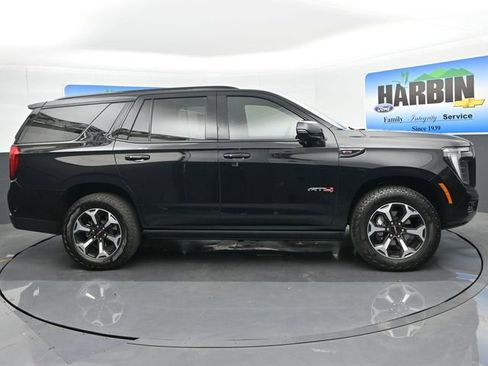 Used 2025 GMC Yukon AT4 Ultimate AWD/4WD image 7