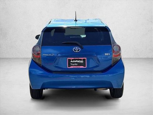 Used 2014 Toyota Prius C Three FWD image 7