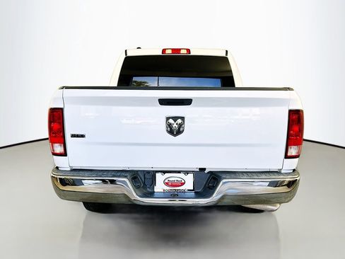 Used 2021 RAM 1500 Classic SLT image 6