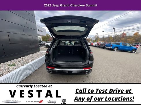 Used 2022 Jeep Grand Cherokee Summit image 13