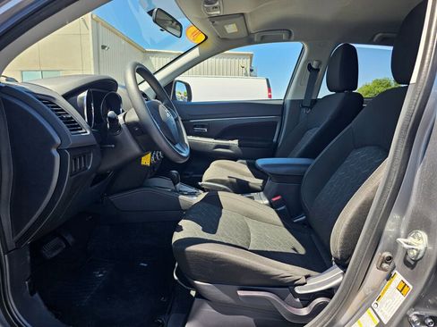 Used 2020 Mitsubishi Outlander Sport ES AWD/4WD image 10