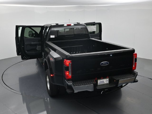 New 2026 Ford F350 Lariat w/ Lariat Ultimate Package AWD/4WD image 50