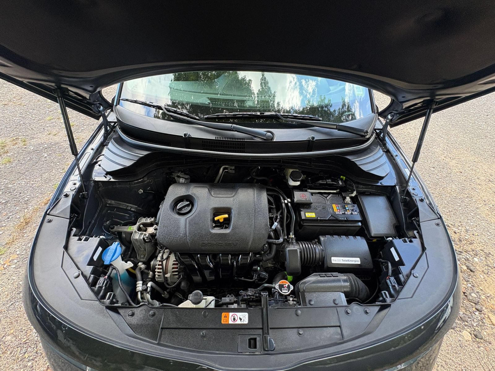 Used 2025 Kia Soul LX w/ LX Technology Package FWD image 27