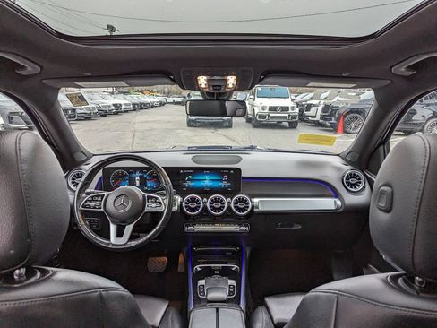 Used 2020 Mercedes-Benz GLB 250 4MATIC image 41