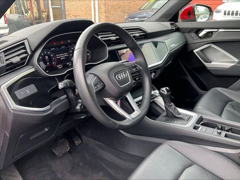 Used 2025 Audi Q3 2.0T Premium AWD/4WD image 13