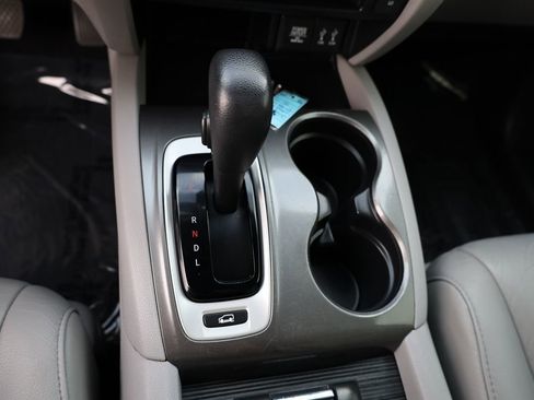 Used 2016 Honda Pilot EX-L image 39