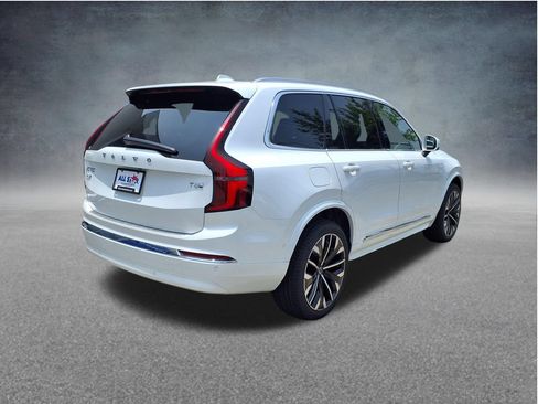 New 2026 Volvo XC90 T8 Ultra w/ Protection Package Premier AWD/4WD image 7