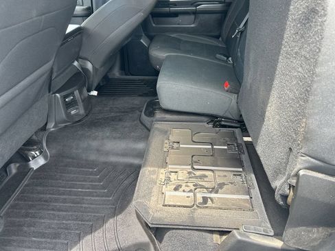 Used 2025 RAM 2500 Big Horn AWD/4WD image 13