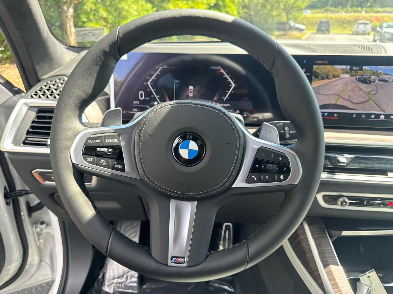 New 2027 BMW X7 xDrive40i w/ M Sport Package AWD/4WD image 18