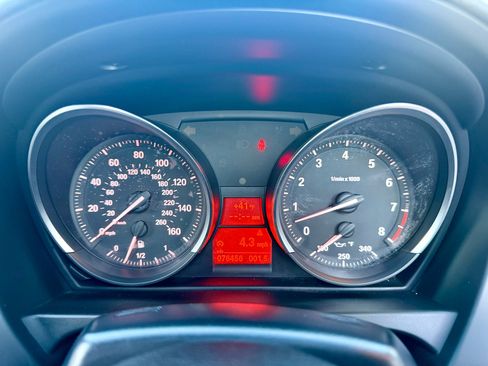 Used 2009 BMW Z4 sDrive30i image 26