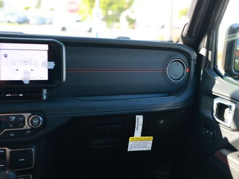 New 2026 Jeep Wrangler Unlimited Rubicon image 25