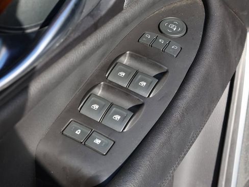 Used 2020 Cadillac Escalade Luxury image 26