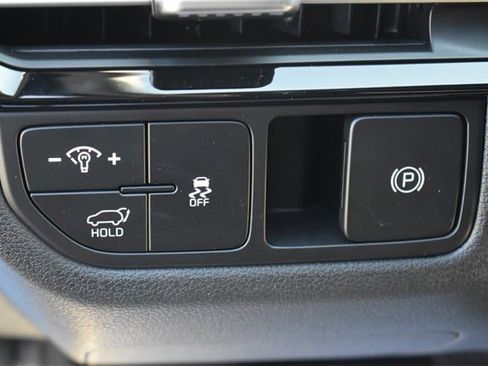 New 2026 Kia Sportage EX image 22