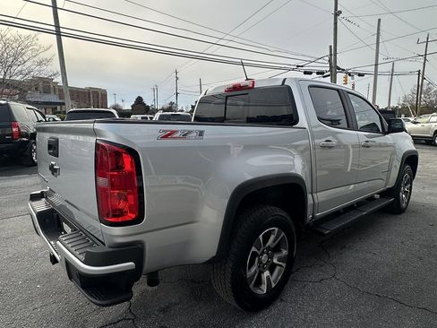 Used 2019 Chevrolet Colorado Z71 image 4
