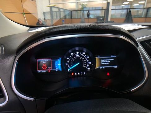 Certified 2020 Ford Edge Titanium w/ Class II Trailer Tow Package image 14