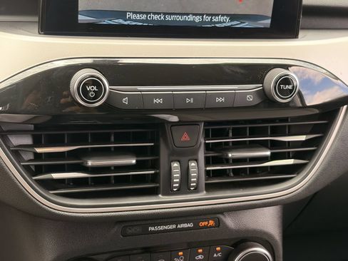 Certified 2022 Ford Escape SE AWD/4WD image 24
