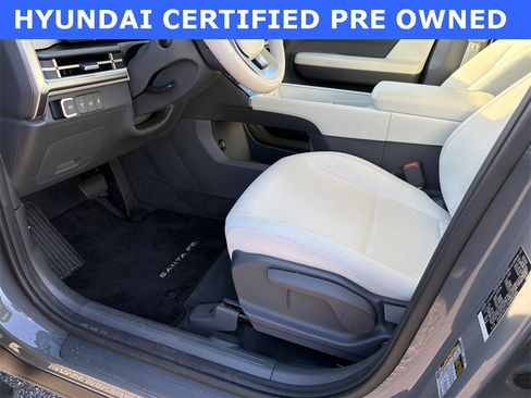 Used 2025 Hyundai Santa Fe SE w/ Tow & Go Package image 9