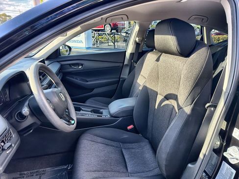 Used 2023 Honda Accord LX image 25