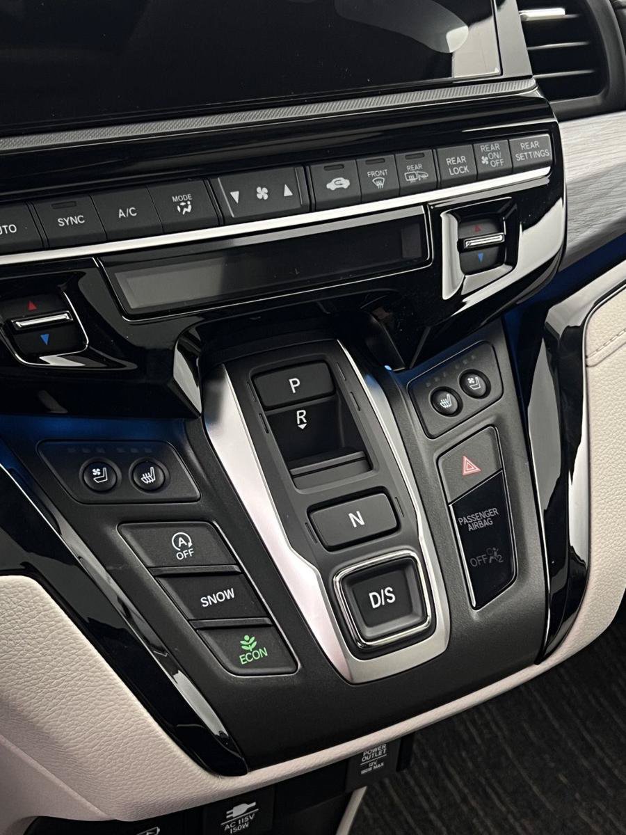 New 2027 Honda Odyssey Elite image 9
