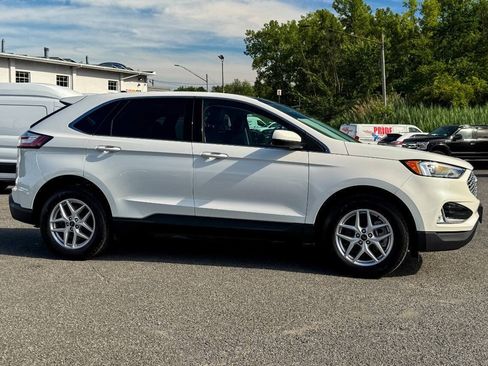 Used 2023 Ford Edge SEL w/ Convenience Package AWD/4WD image 2