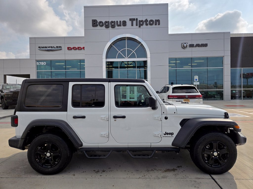 Used 2023 Jeep Wrangler Unlimited Sport AWD/4WD image 2