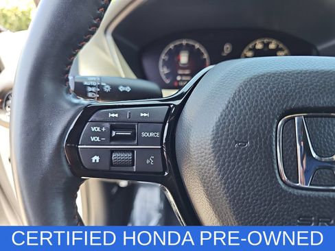 Certified 2025 Honda HR-V Sport image 16