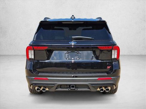New 2026 Ford Explorer ST image 8
