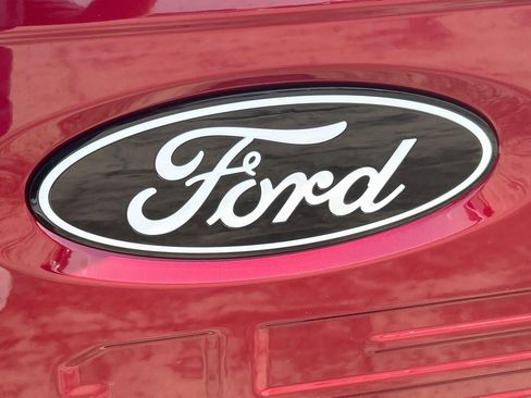 New 2026 Ford F150 XLT w/ Equipment Group 302A MID AWD/4WD image 19