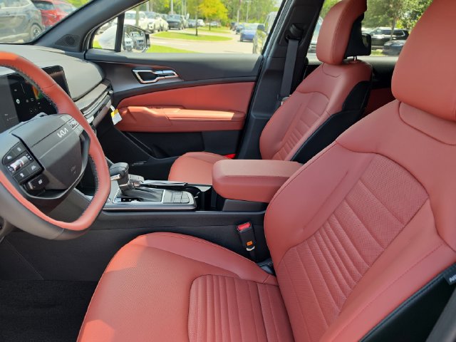New 2026 Kia Sportage SX FWD image 14